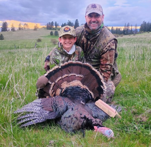Nolan and Mike Luter 